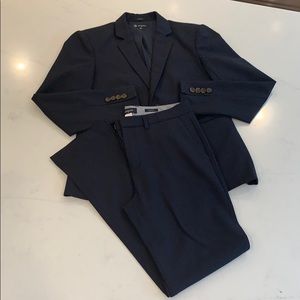Crewcuts boys’ navy blue wool suit